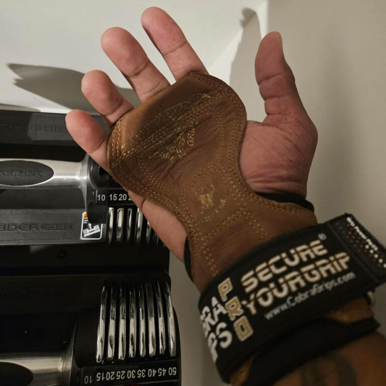 Cobra Grips Pro lifting straps palm