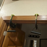 Duonamic Eleviia pull up bar sits on top of doorframe