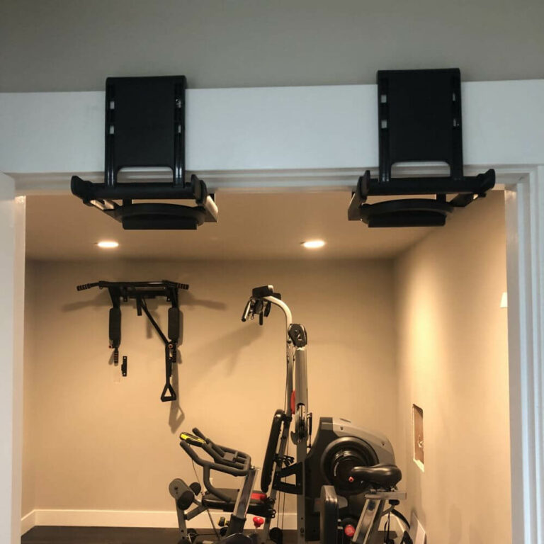 JayFlex Ryze Ups portable door frame pull up bar is great for at home gym