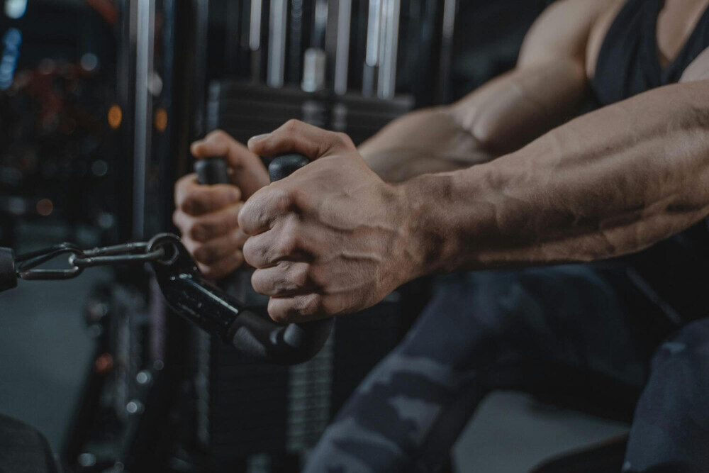 support-grip-strength-for-cable-rows